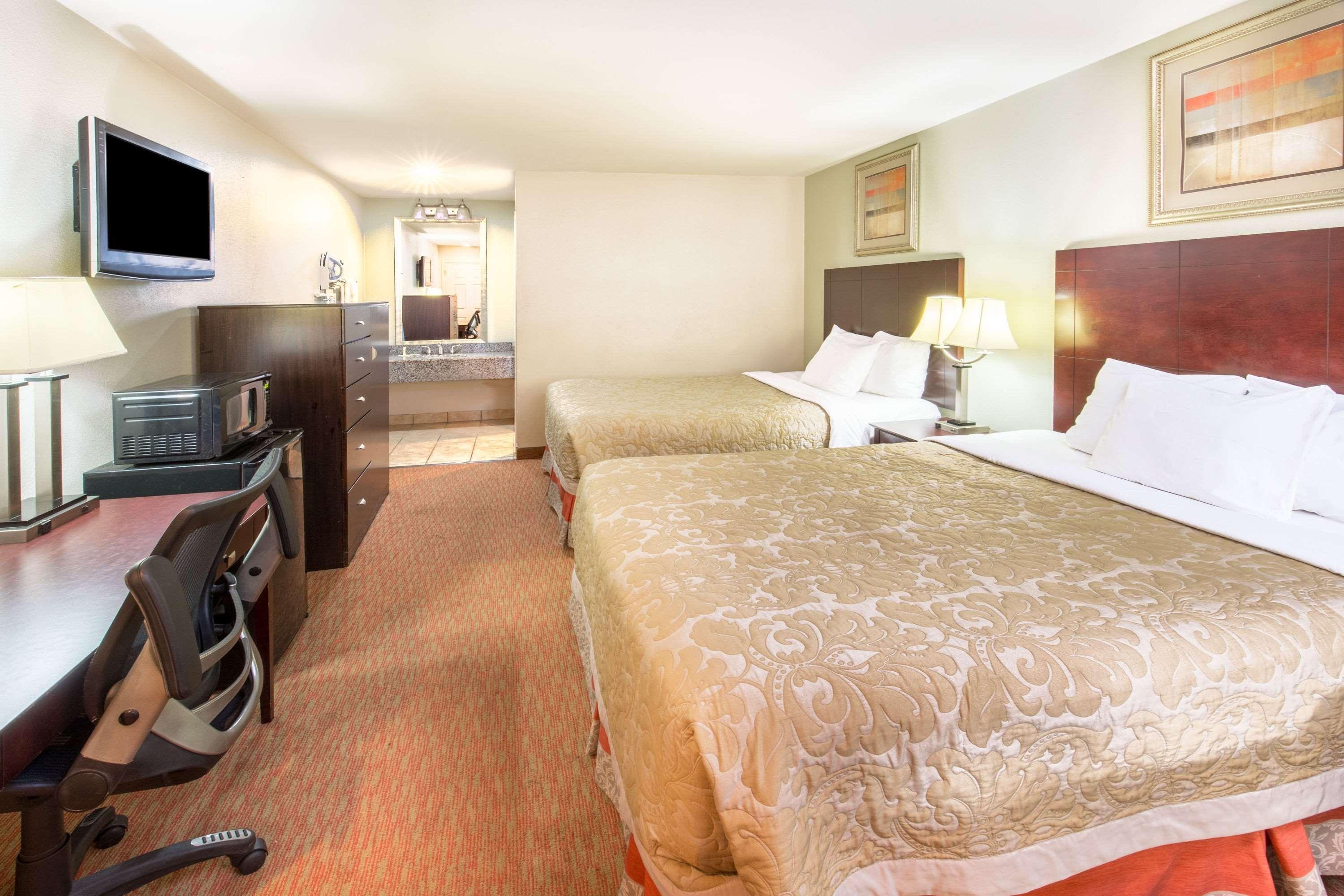 Global Inn Coos Bay Buitenkant foto