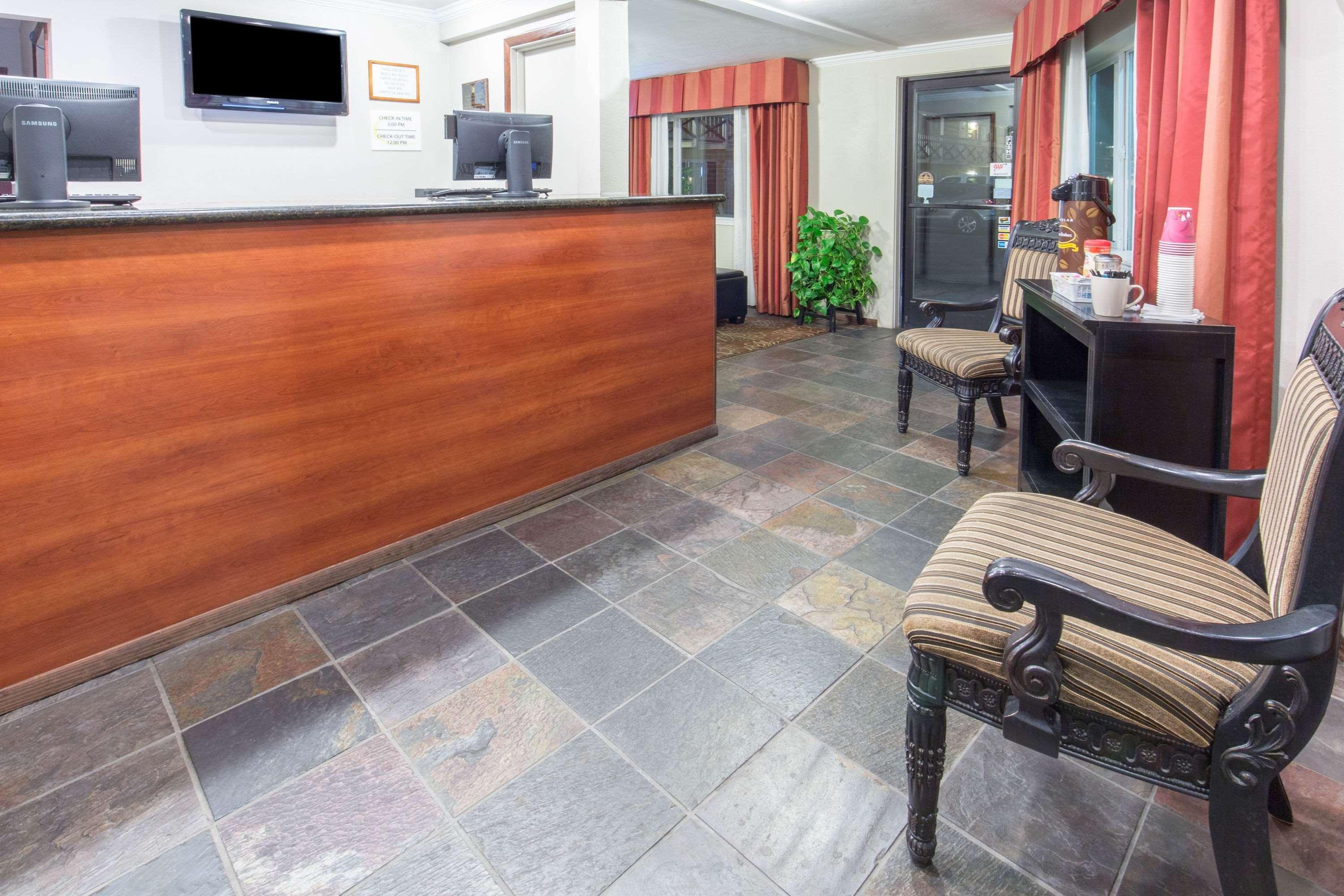 Global Inn Coos Bay Buitenkant foto