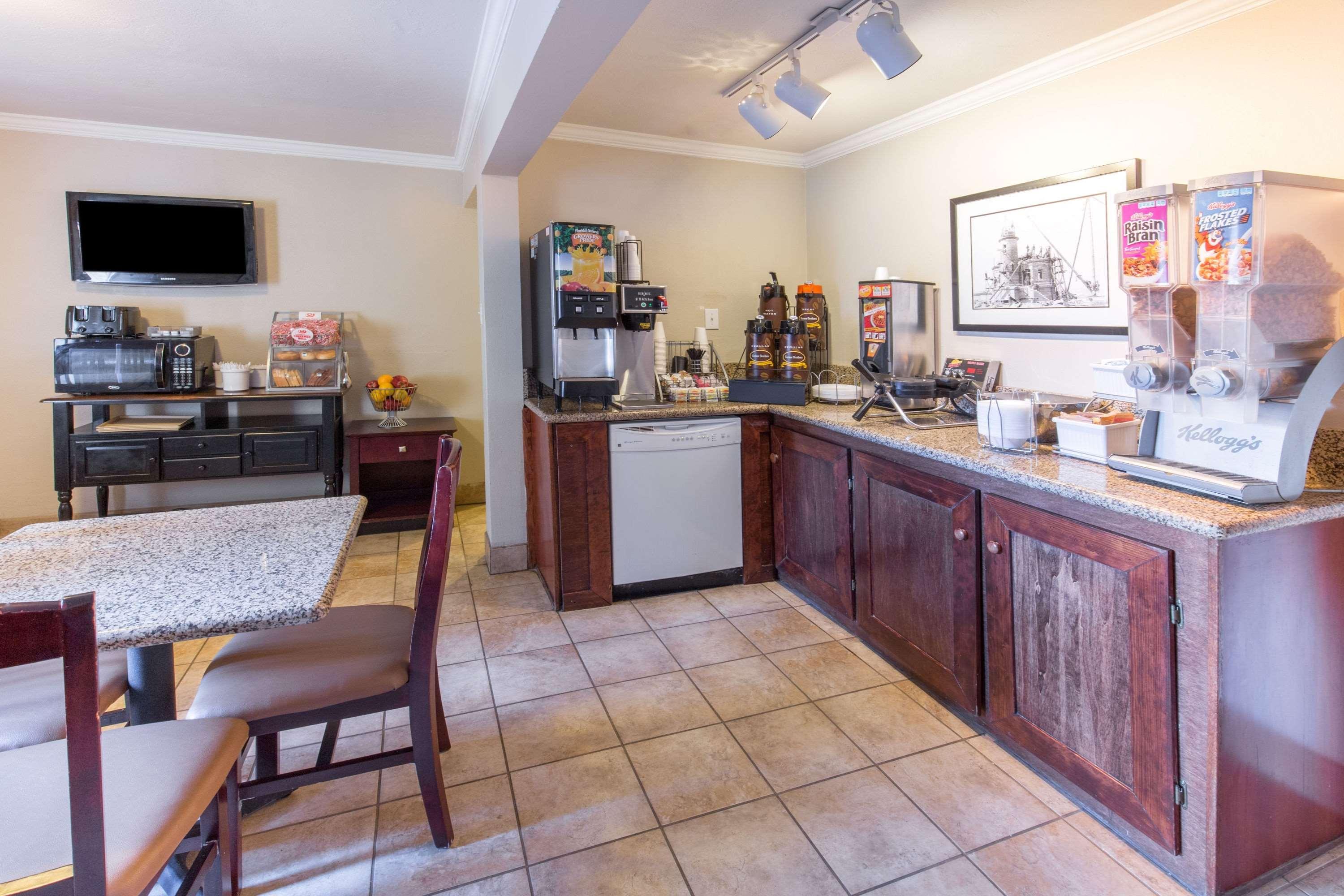 Global Inn Coos Bay Buitenkant foto
