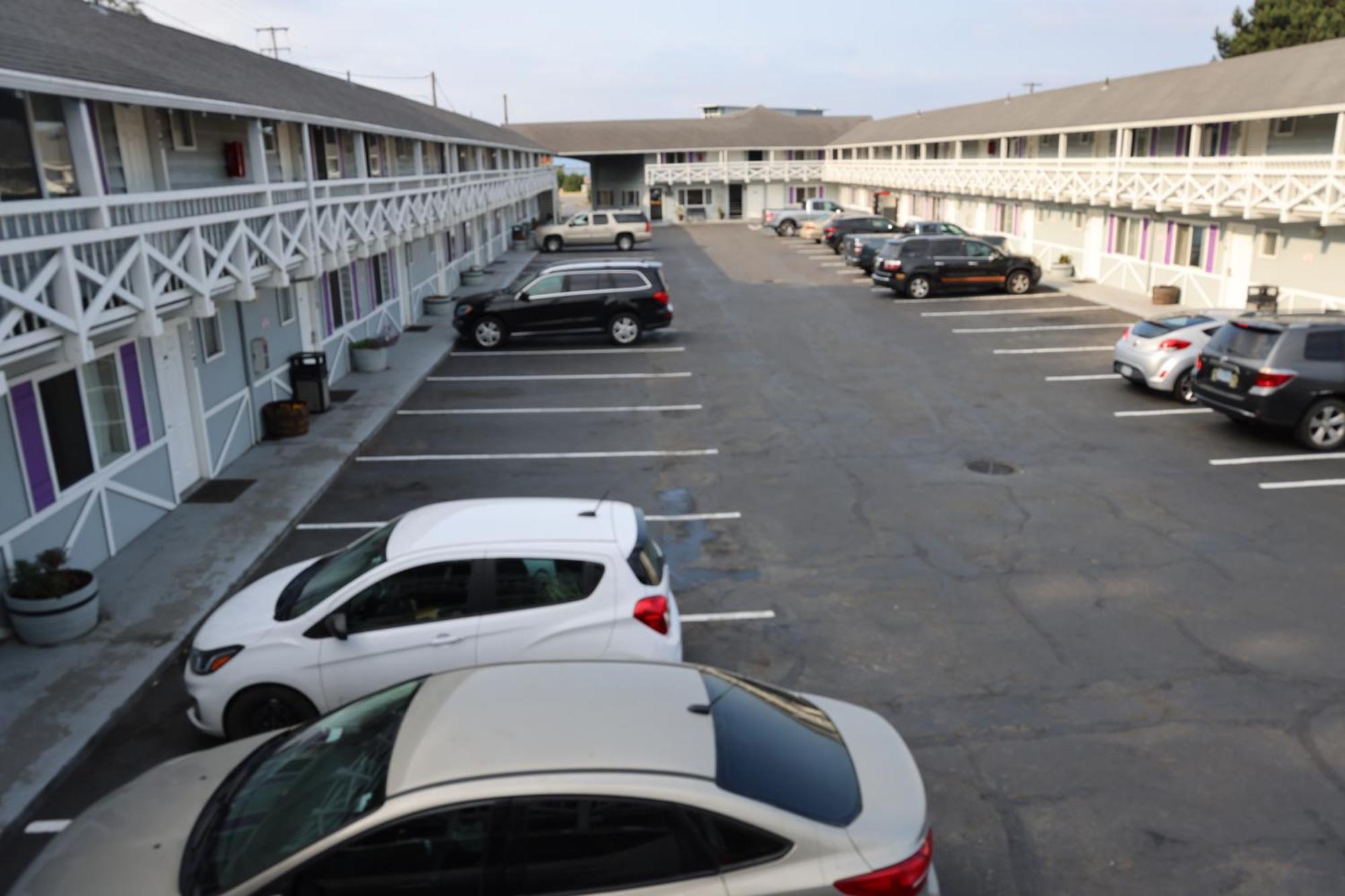 Global Inn Coos Bay Buitenkant foto