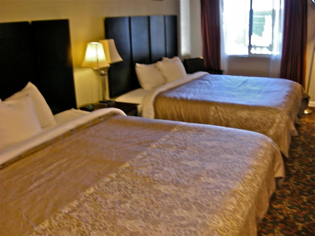 Global Inn Coos Bay Buitenkant foto